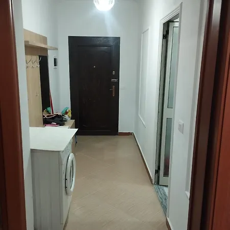 Apartment Garsoniere Durrës